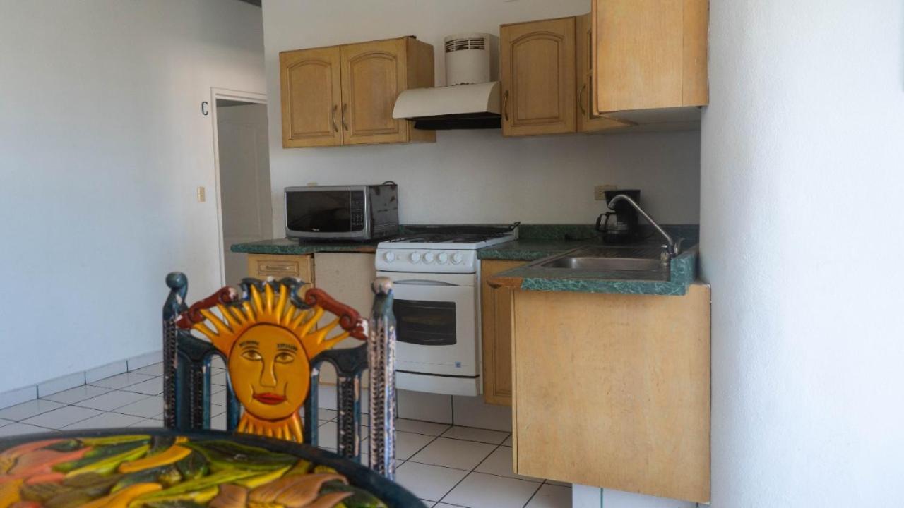 ホテル Oyo Casa Mission プエルトバラータ エクステリア 写真